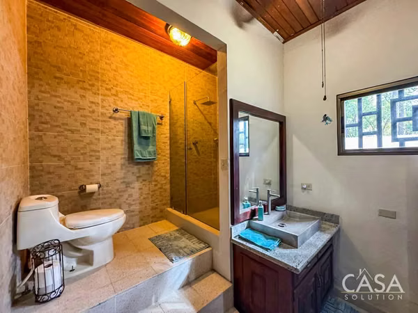 Home with Pool on Spacious Lot for Sale in Santiago, Veraguas