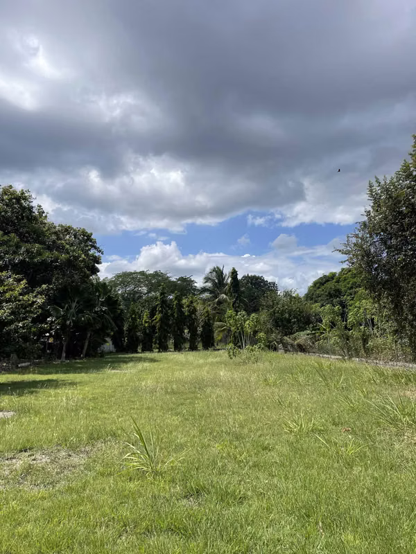VENDO LOTE EN CORONADO