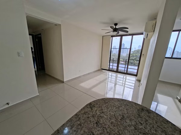 PH Hill Point - Near Via España Avenue 64 Sq Mts ID 25319