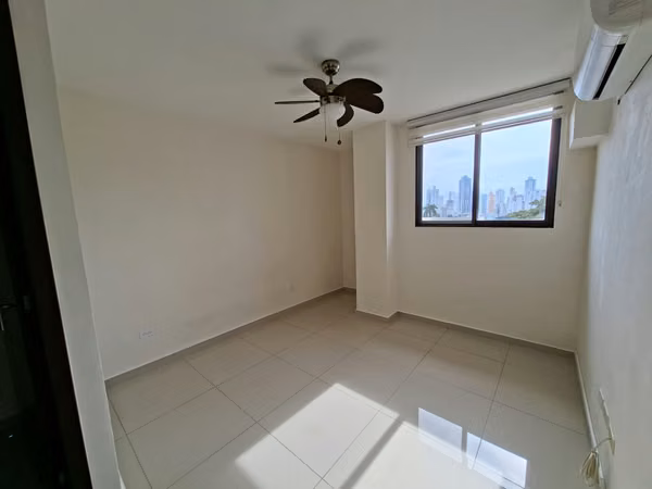 PH Hill Point - Near Via España Avenue 64 Sq Mts ID 25319
