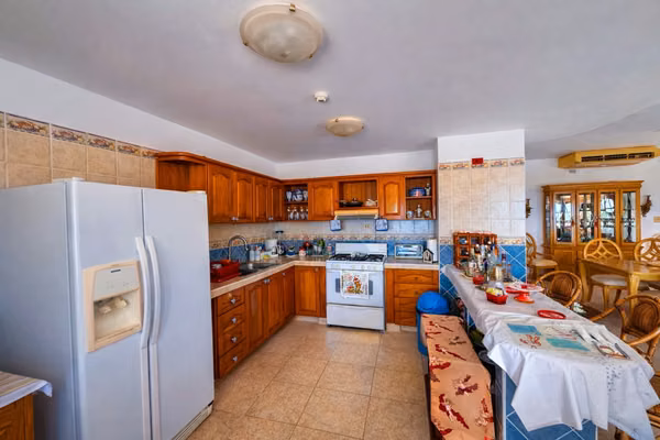 FOR SALE – OCEANFRONT House in Playa Blanca – HIGH VALUED ASSET in Prime Location PRG-02