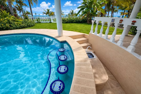 FOR SALE – OCEANFRONT House in Playa Blanca – HIGH VALUED ASSET in Prime Location PRG-02