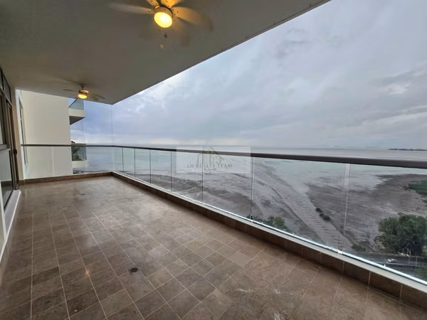 Apartamento en venta Costa del Este PH Paramount 323 m² Balcón perimetral