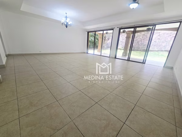 FOR RENT – SPECTACULAR FAMILY HOME IN CLAYTON | EMBASSY CLUB  4 BEDROOMS