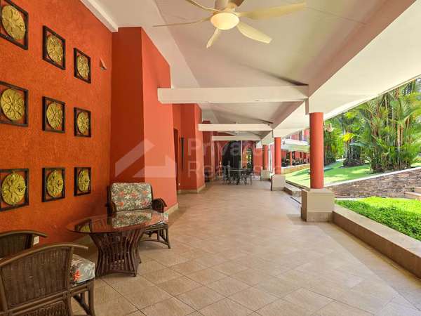VENTA DE APARTAMENTO EN PH EMBASSY CLUB EN CLAYTON