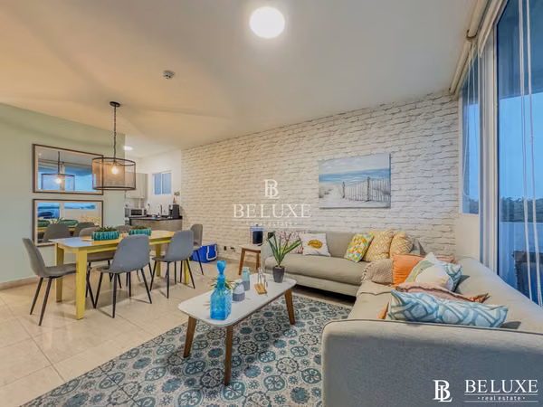 FOR SALE BEACHFRONT APARTMENT IN PH CORAL PARK, PLAYA BLANCA (2)