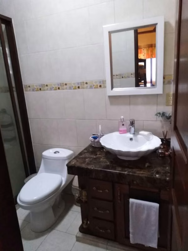 Residencia de 2 recamaras + 2 baños, Sin amoblar Volcán Tierras Altas