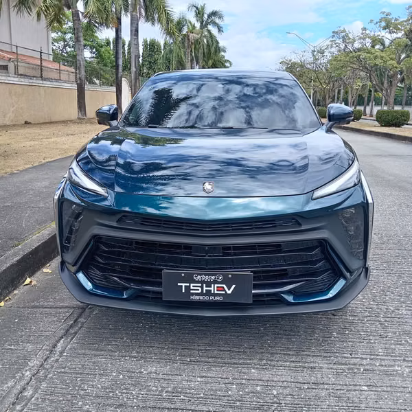 Se vende Forting T5 Evo 2023 full extras con 13,240 kms, cuenta con motor 1.5L turbo y transmisión automática