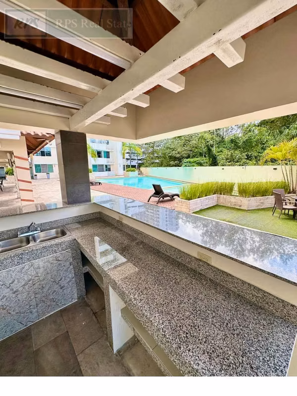APARTAMENTO EN VENTA – PH GREEN PARK - Condado del Rey