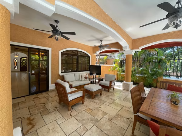 IMMACULATE SINGLE-FAMILY HOUSE WITH POOL FOR RENT - GATED COMMUNITY