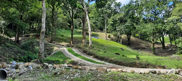 HERMOSO TERRENO DE 5800 MTS. EN EL VALLE CON PRECIOSA VISTA
