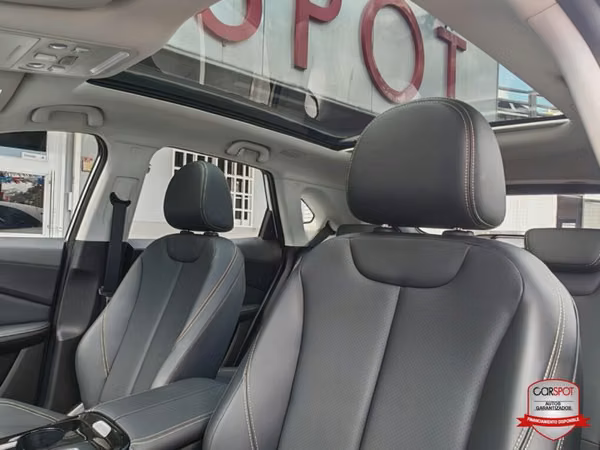 VOLVO XC40 2023  MILD HYBRID