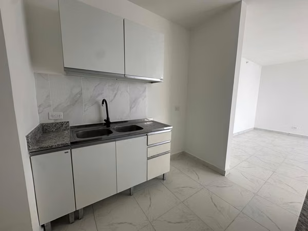 PROPIETARIO VENDE APAPARTAMENTO A ESTRENAR CON LINEA BLANCA NUEVA EN VIA ESPAÑA