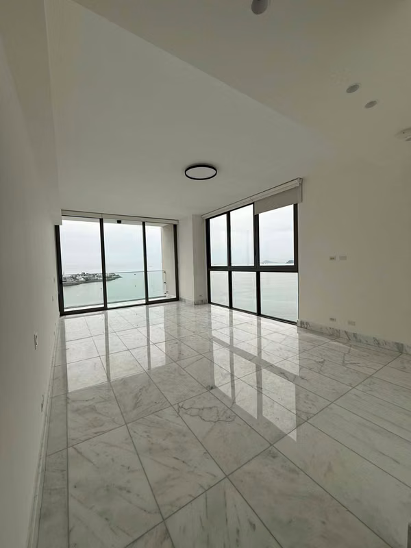 Sea Point Punta Paitilla | 320 m² Luxury Apartment – Appliances Included