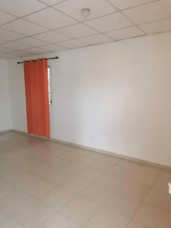 HOUSE FOR RENT IN ARRAIJÁN