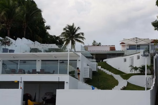 BEACH COMPLEX FOR SALE IN COSTA ESMERALDA