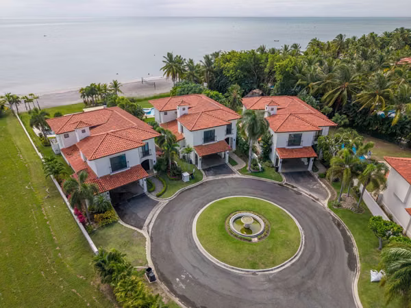 Gorgeous Beachfront House for Sale in Buenaventura