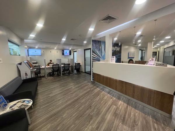 Casa Comercial moderna, en San Francisco VENTA O ALQUILER