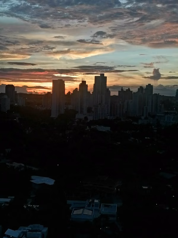 Vendo hermoso apartamento en PH Dalmare