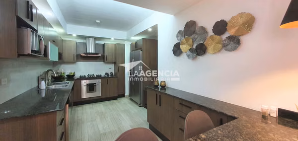 Obarrio, Venta de Apartamento en P.H. Millenium completamente renovado