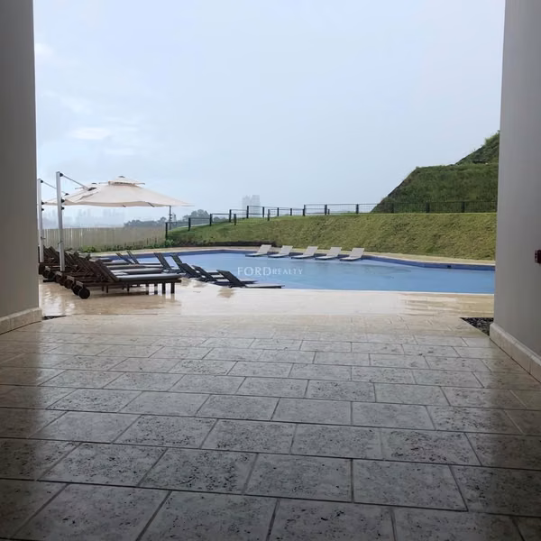 Alq/Vta Casa Golf Gardens - Villa Lucre RDA