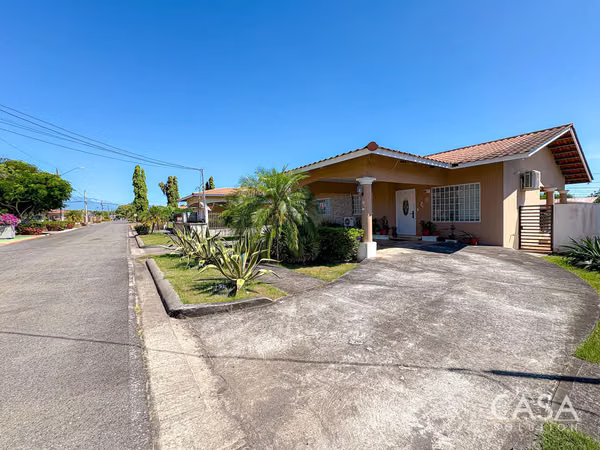 Casa De 3 Recámaras En Venta En Residencial Villa María, San Pablo Viejo, David