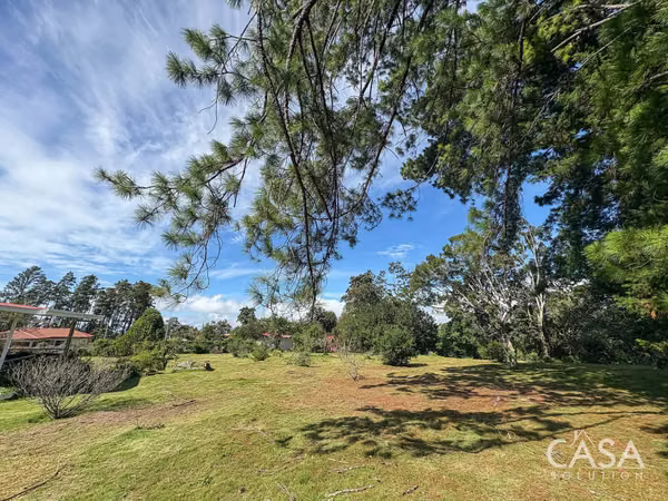 Prime 3-Bedroom Home on Spacious Lot in Alto Dorado, Boquete