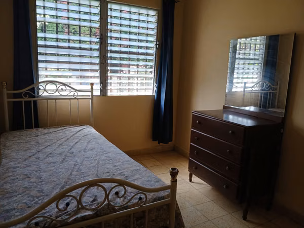 Rental of Furnished Quarters in Las Margaritas with Services Included