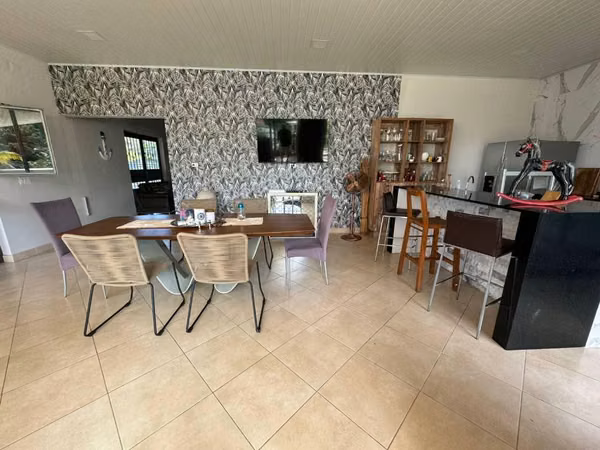 Hermosa Casa Playa Costa Esmeralda 935m2 4R, 5b Súper Precio!!! 450k