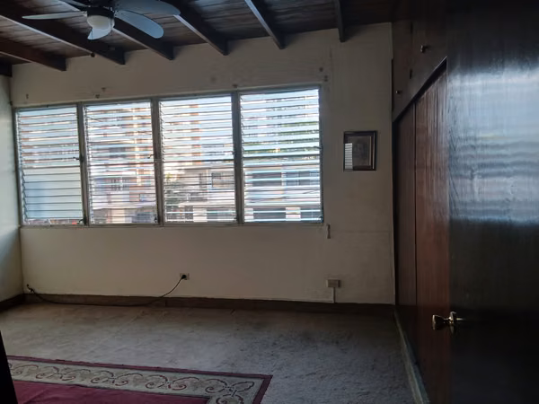 Se Vende Casa con Normativa RM1