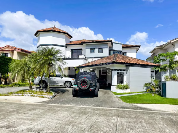 Venta de Casa en Costa del Este Ph Magnolias