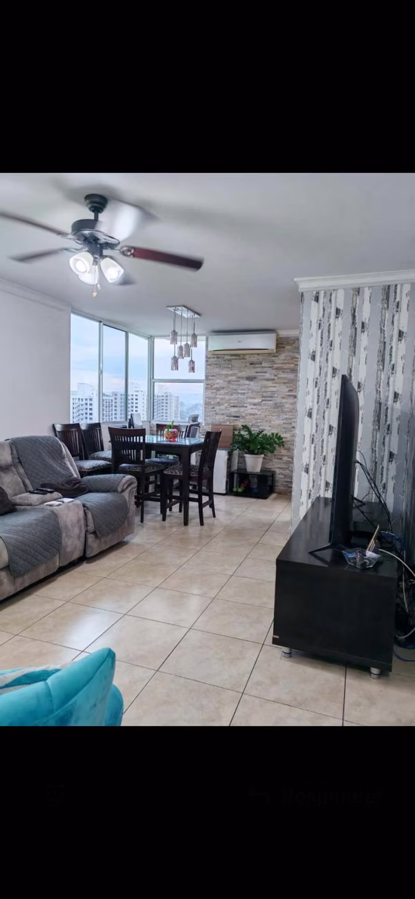 VENDO APARTAMENTO EN CONDADO DEL REY 180,000.00