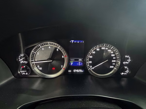LEXUS LX
