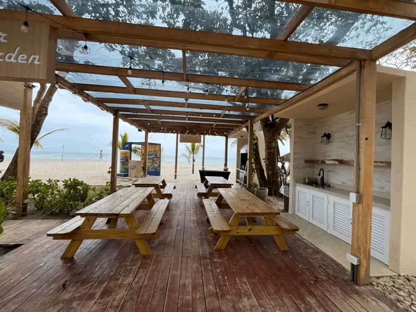 APARTMENTS FOR SALE FOR INVESTMENT, FIRST LINE BEACHFRONT, IN CHAME