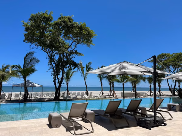 APARTMENTS FOR SALE FOR INVESTMENT, FIRST LINE BEACHFRONT, IN CHAME