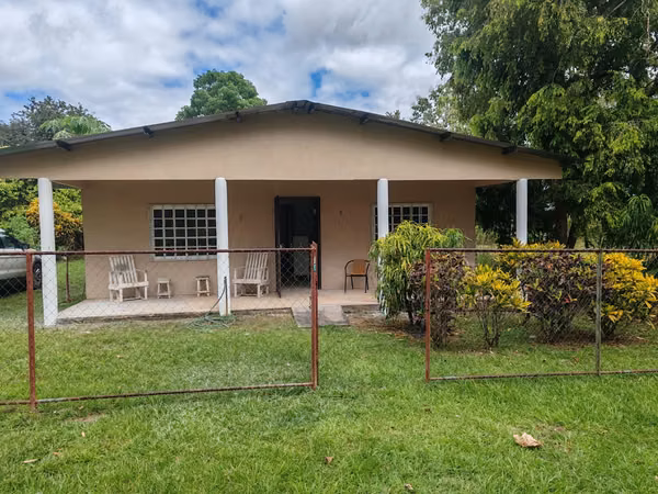 ALQUILER Altos del Lago House in Ocu