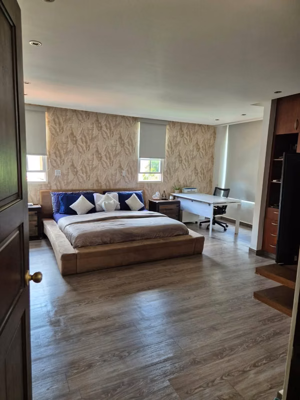 APARTMENT RENTAL -5D STREET