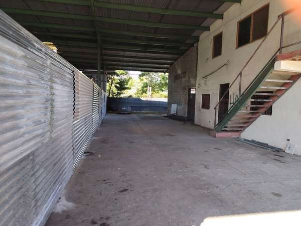 ALQUILO BODEGAS DEPOSITO EN MILLA 8