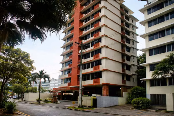 Furnished Apartment in Marbella Across the Park ID 25498