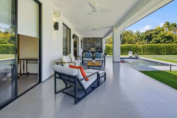 Beach House for Sale – Right Next to Buenaventura ID 25501