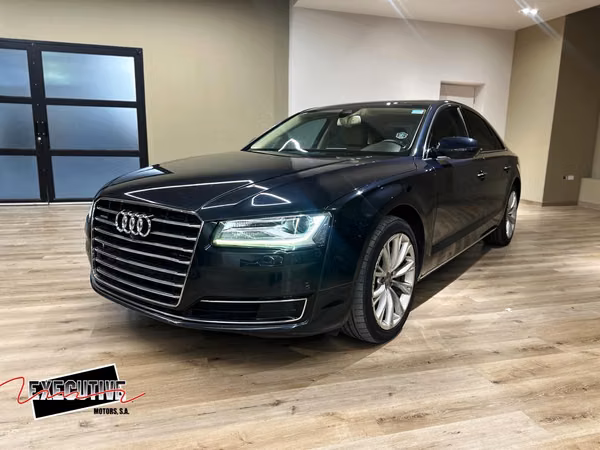 AUDI A8
