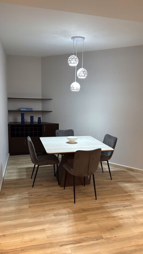 LARGE RENTAL APARTMENT IN PEACEFUL POINT