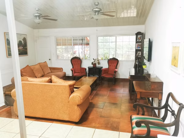Melissa Foster Luxury Sells House with Pool in Diablo, Ancón MF792