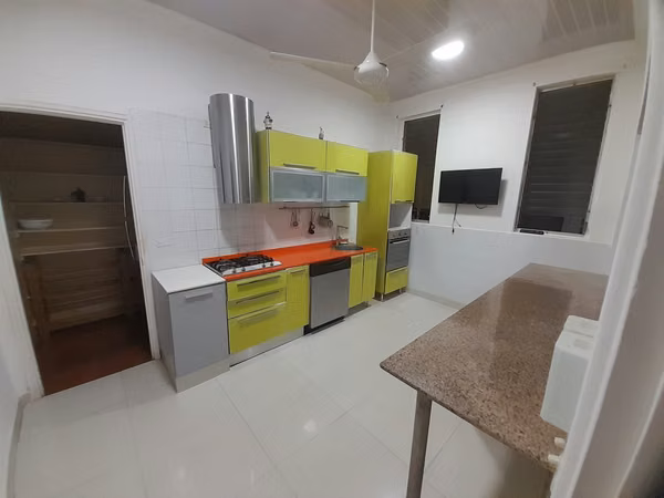 Melissa Foster Luxury Sells House with Pool in Diablo, Ancón MF792