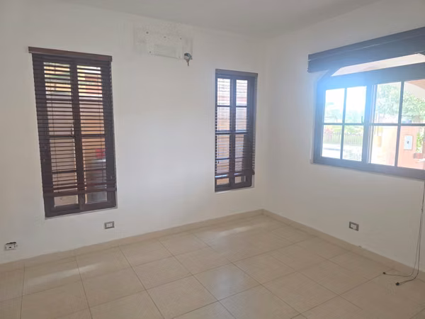 Vendo casa en exclusivo complejo El Doral, Costa Sur