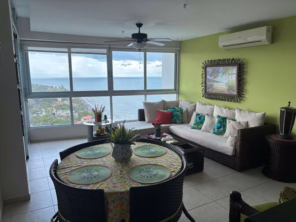 Coronado Bay – Apartamento con Vista al Mar