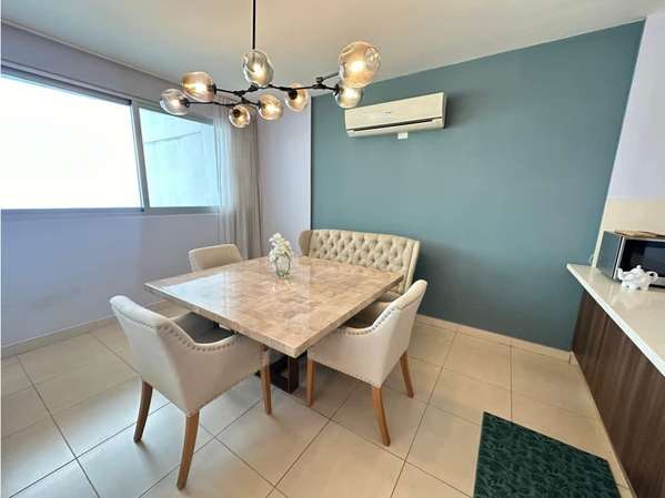 Apartamento amoblado en Oasis Punta Pacífica con vista y balcón