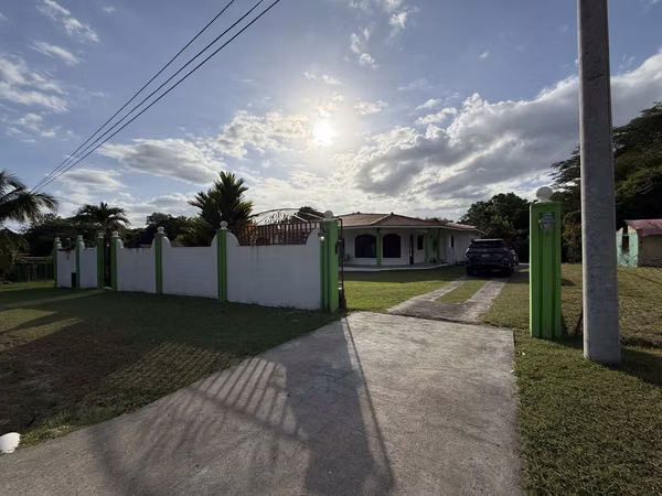 Casa en Venta en Santa Clara – Cerca de la Playa