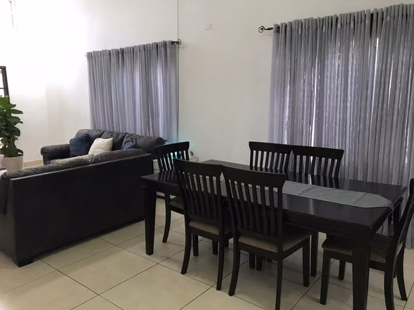 EN ALQUILER – CASA 148 m² | Residencial Vista Verde