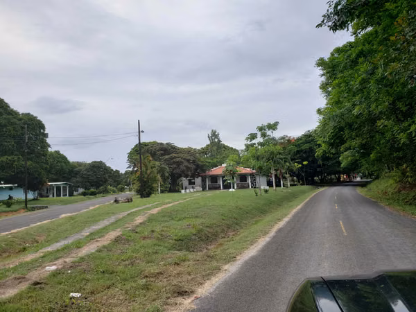 Vendo finca de 11,3 Hectáreas. Titulada, Santa Maria Via La Pintada.